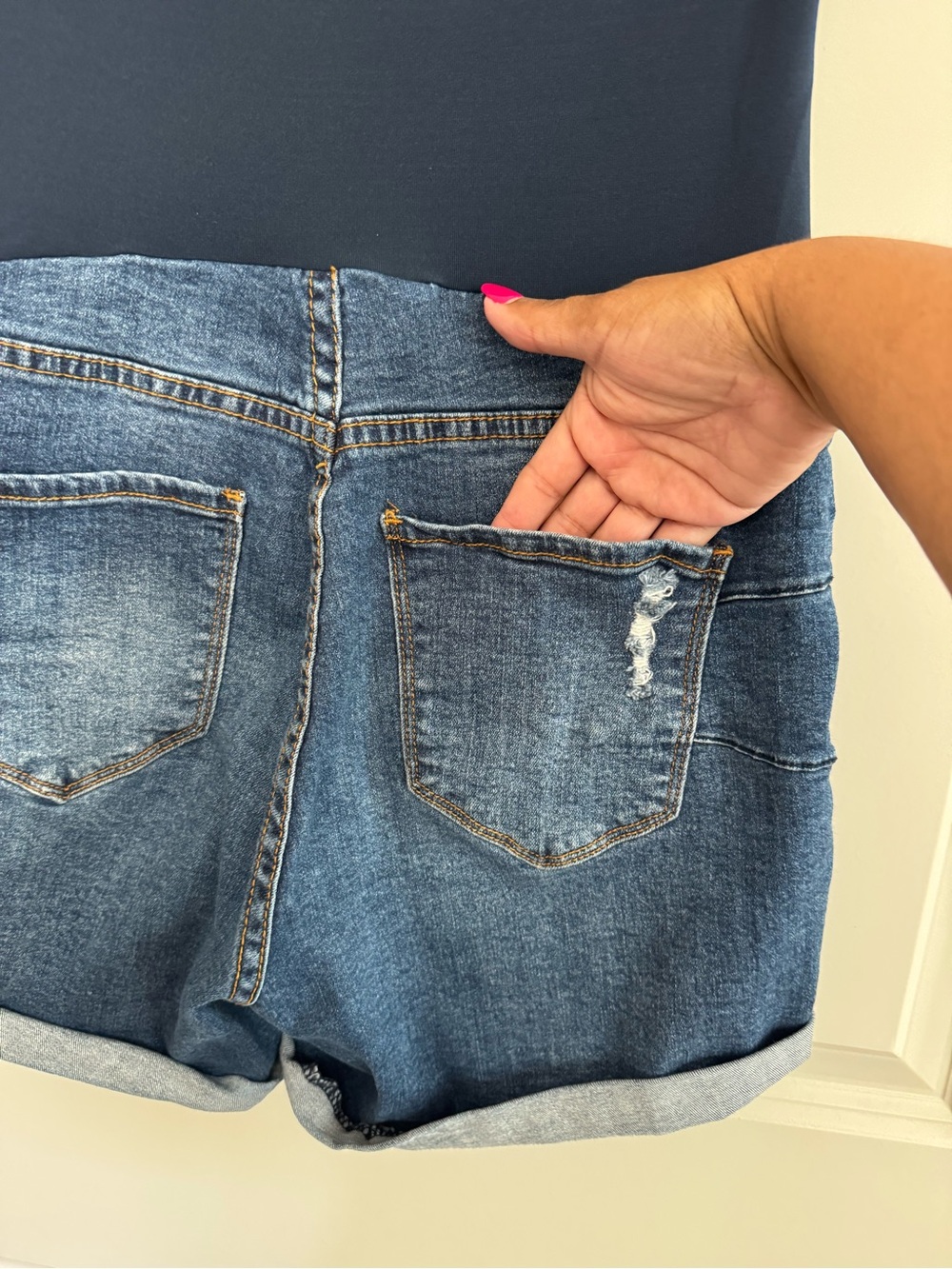 S.O.N.G. Maternity Blue Distressed Denim Shorts Stretch 5-Pocket - Picture 6 of 6